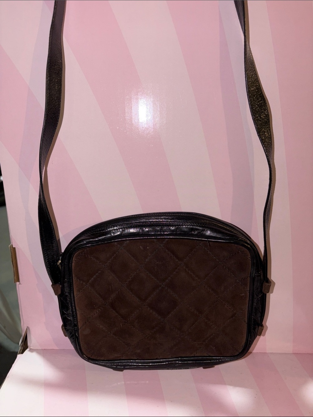 Bally suede brown black camera bag crossbody 1970’s chocolate 6” x7” rare brand